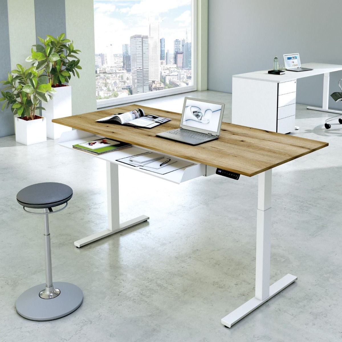 Höhenverstellbarer Schreibtisch Move 3