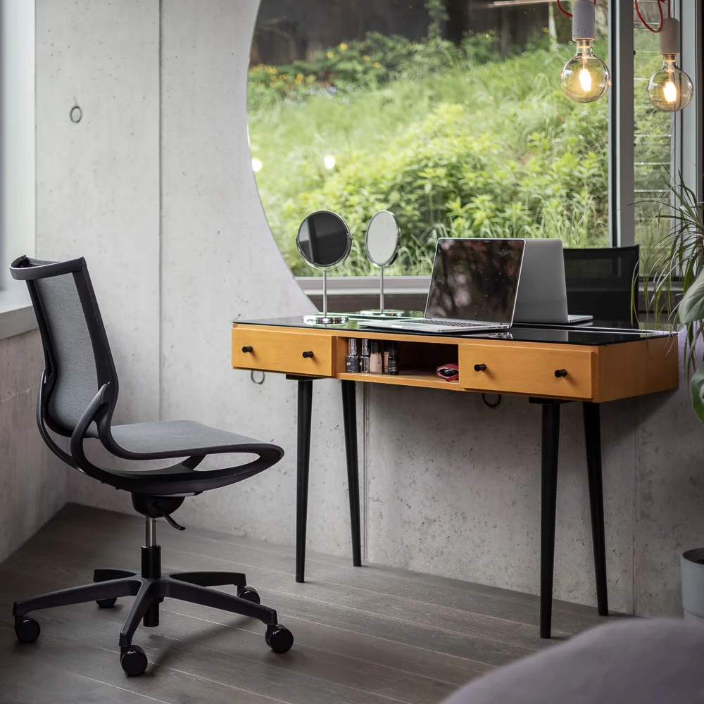 Bürostuhl Home Office - Beispiel für ergonomische Ausstattung