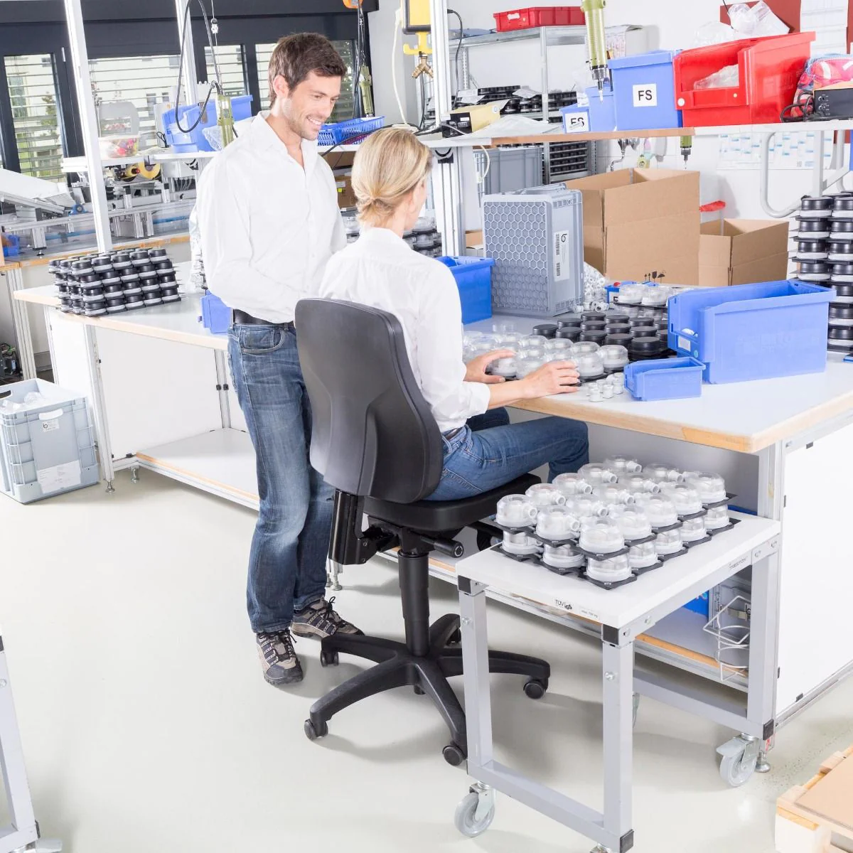 Arbeitsstuhl Unitec ESD - BIM-Unitec-ESD