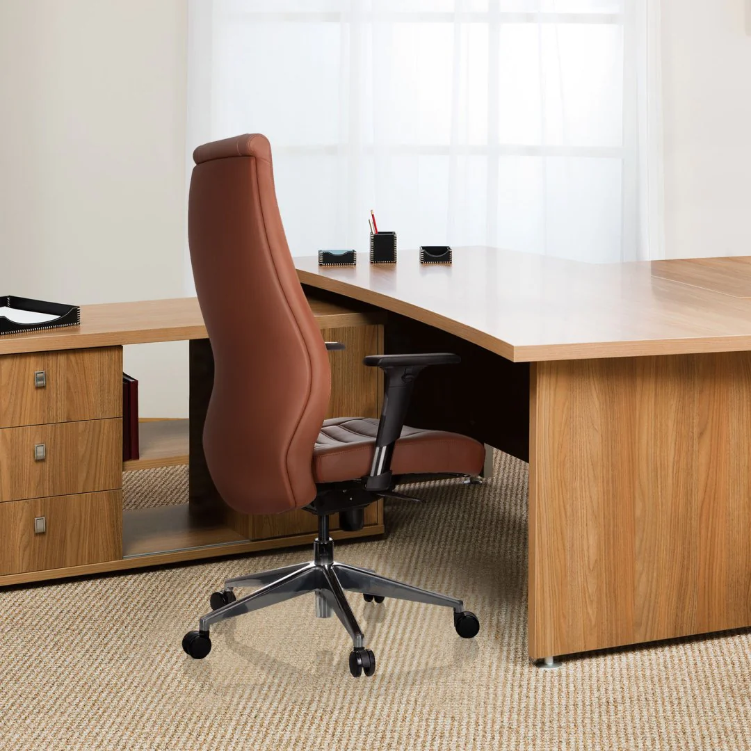 VITORO Chefsessel in sportlich-elegantem Design