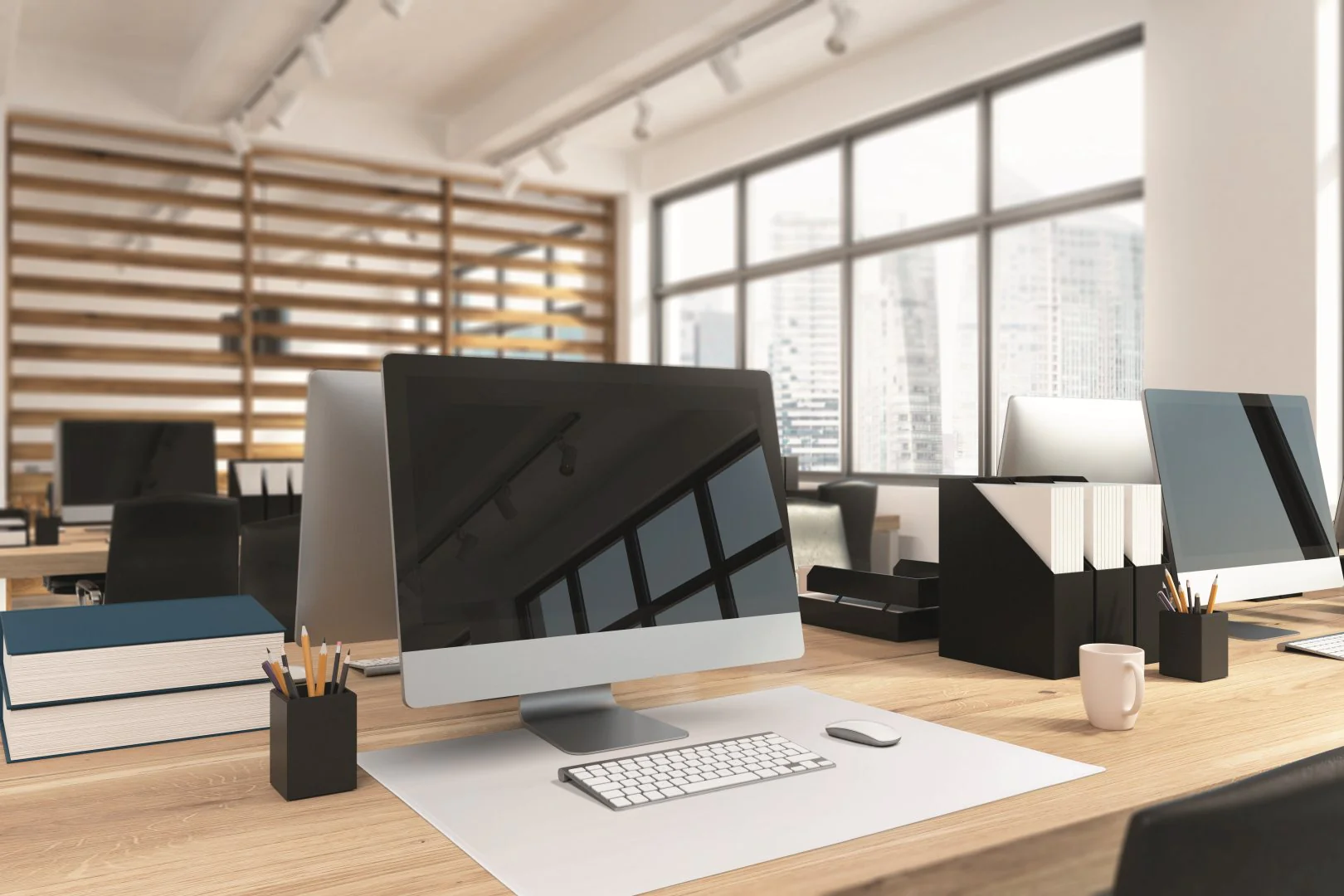 Durable Schreibunterlage 650 × 500 mm transparent auf dem Schreibtisch