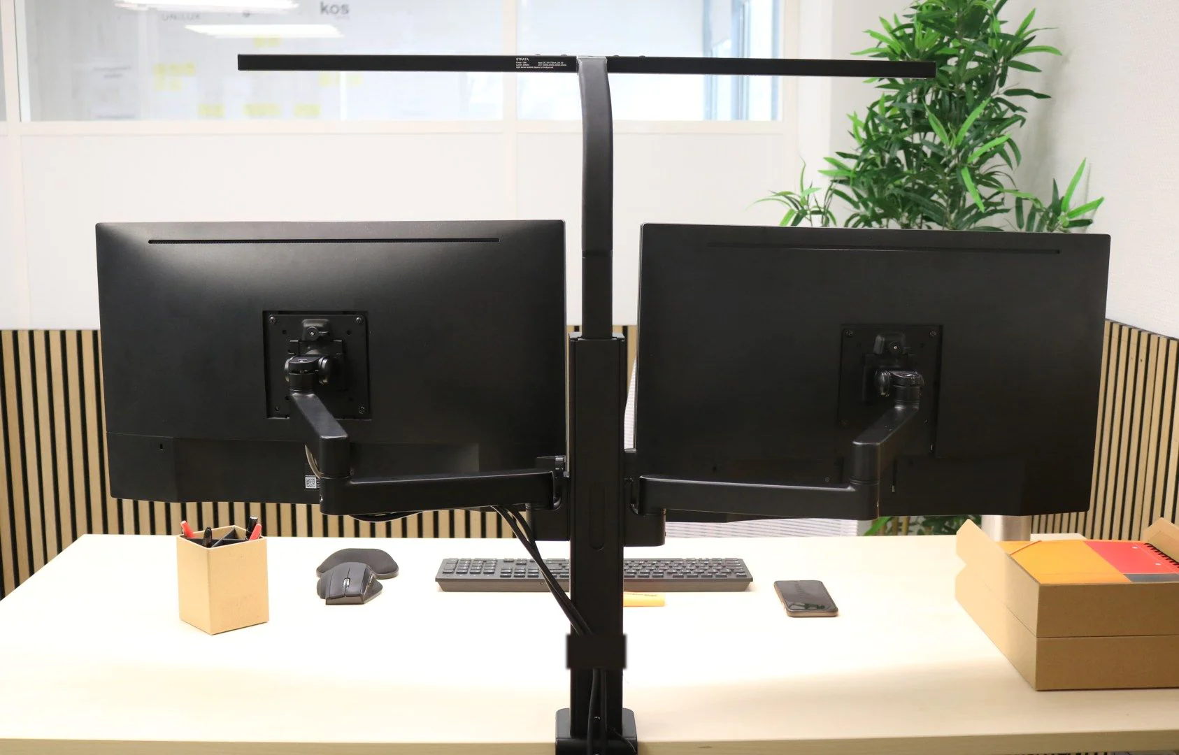 Tischleuchte mit Monitorarm doppelt Strata screen von Unilux - Produktbild 16 von 19