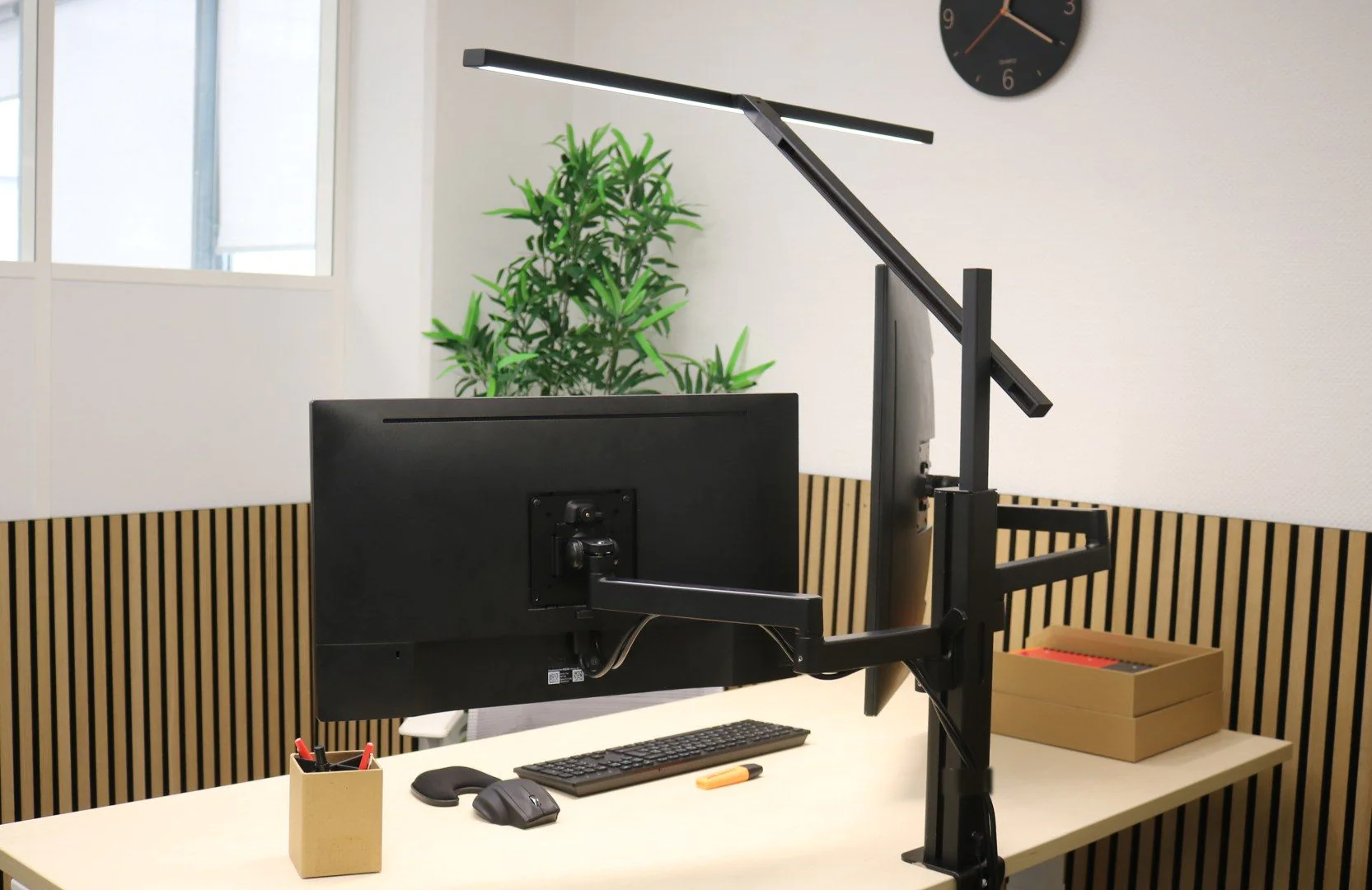 Tischleuchte mit Monitorarm doppelt Elite lumino screen von Unilux - Produktbild 16 von 16