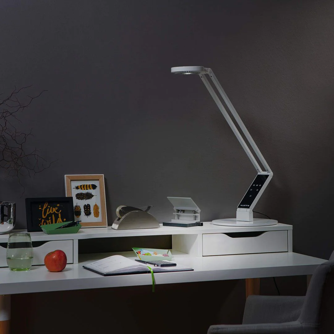 Tischleuchte TABLE LINEAR BASE von Luctra - Produktbild 7 von 10