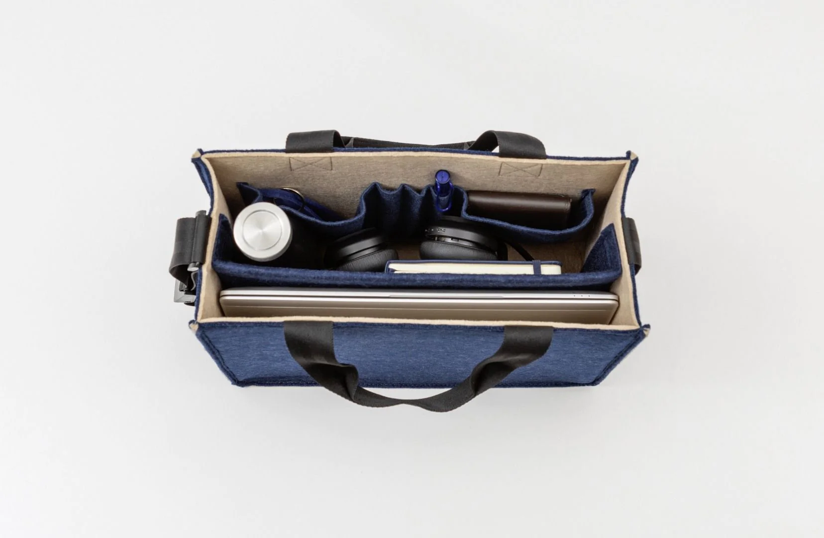 Desk Sharing Bag Bicolor M von Sigel - Produktbild 11 von 11