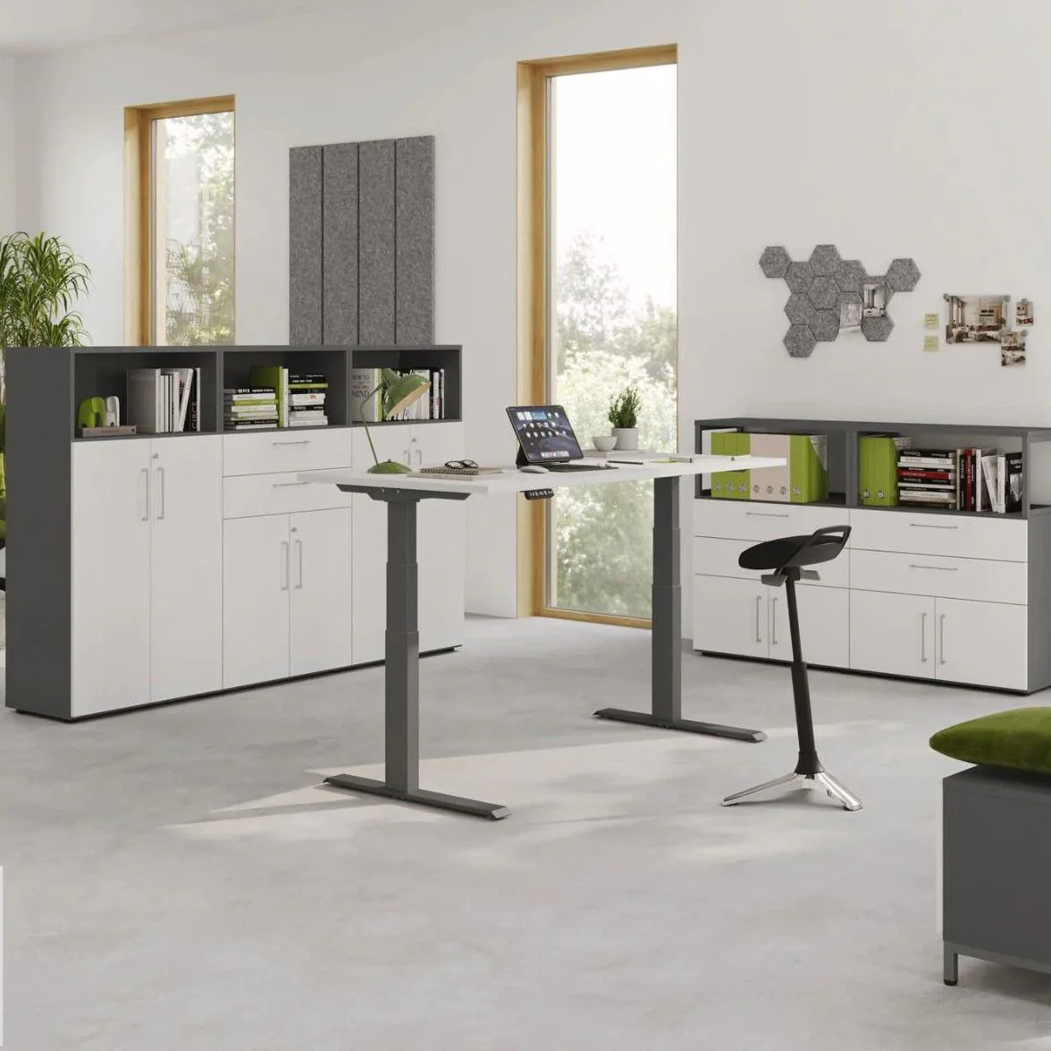Höhenverstellbarer Schreibtisch XDKB von Hammerbacher - Produktbild 1 von 22