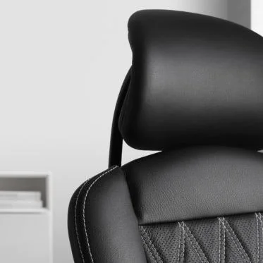 Bürositzmöbel aus Leder reinigen und pflegen