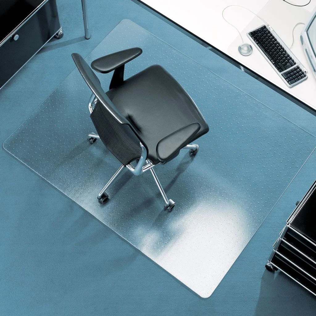 Bodenschutzmatte in einem modernen Büro