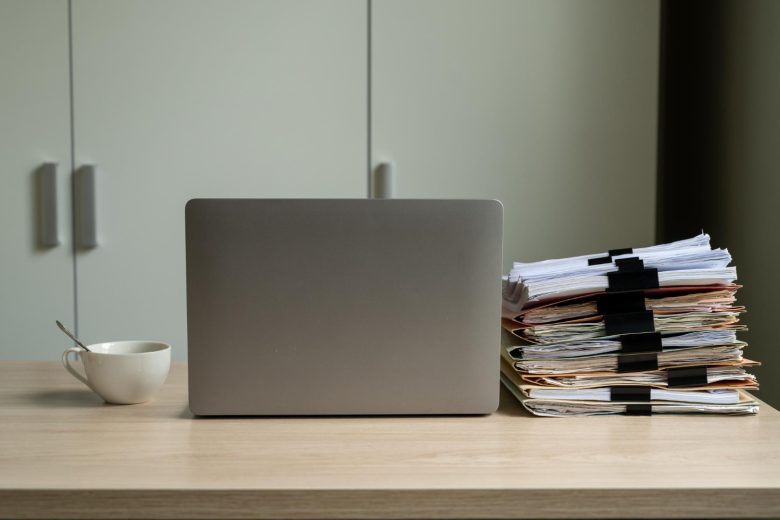Schreibtisch-Organisation – Tipps für Ordnung